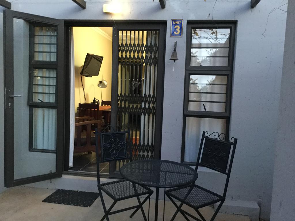 A Little Guesthouse Bloemfontein Luaran gambar