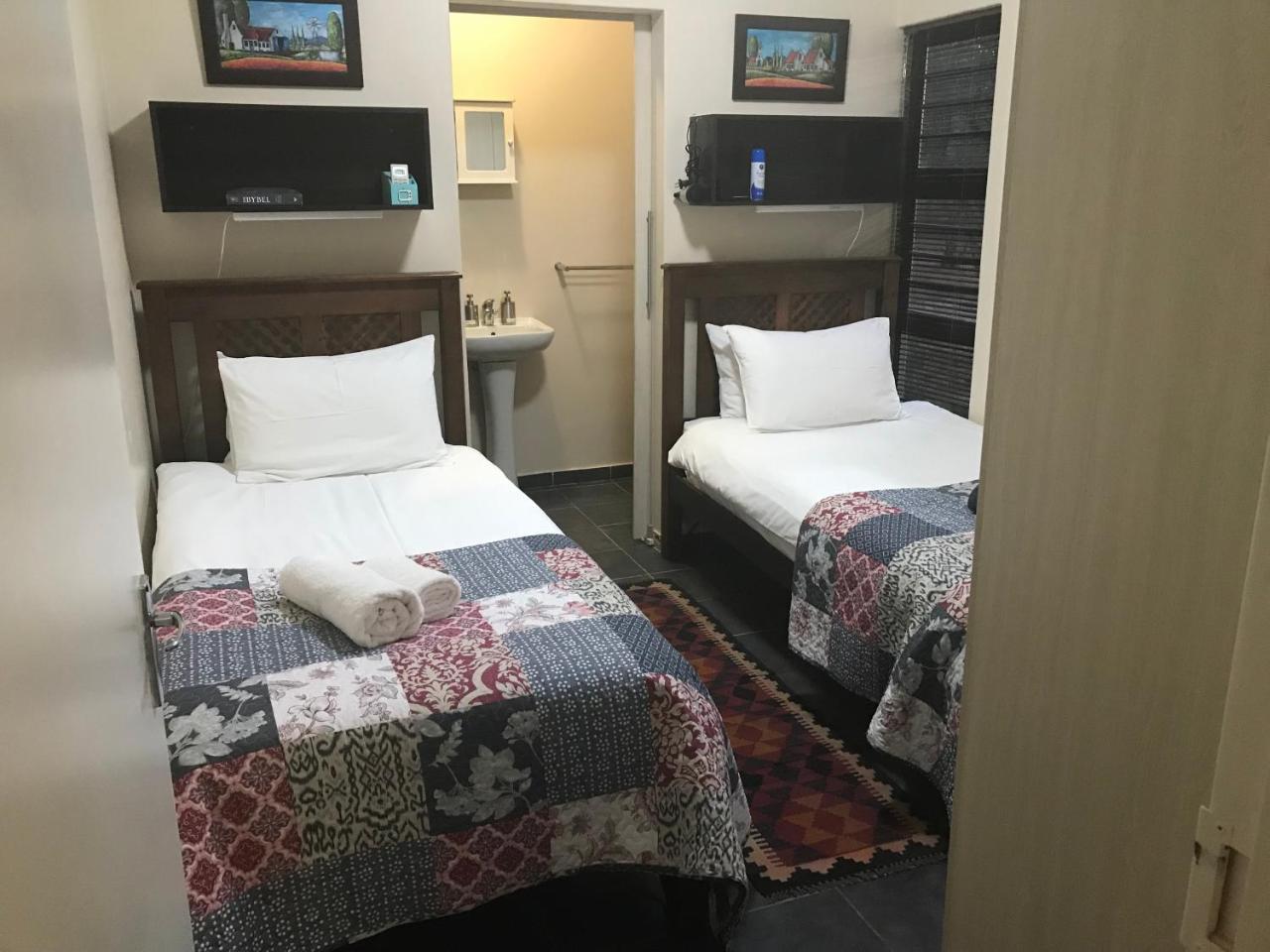 A Little Guesthouse Bloemfontein Luaran gambar