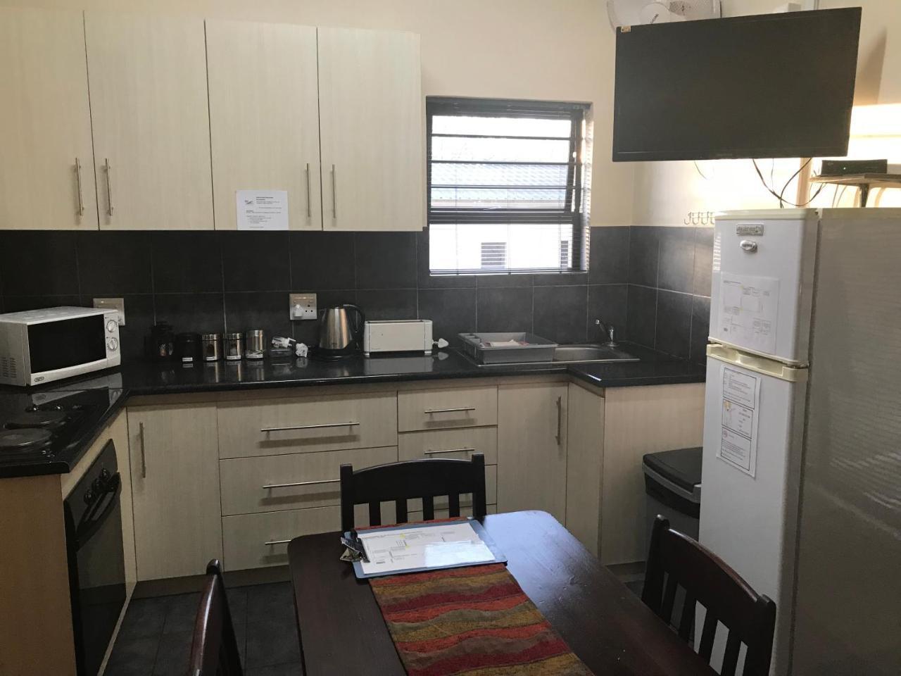 A Little Guesthouse Bloemfontein Luaran gambar